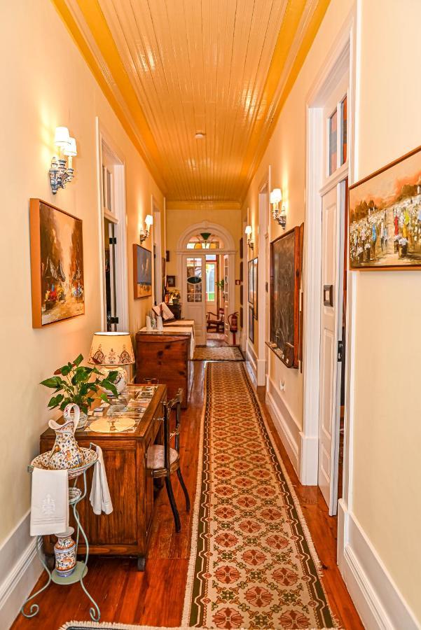 Vintage Balcony Guesthouse Ovar Bagian luar foto